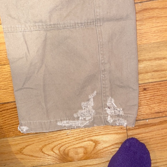 Cargo Pants - Picture 2 of 7